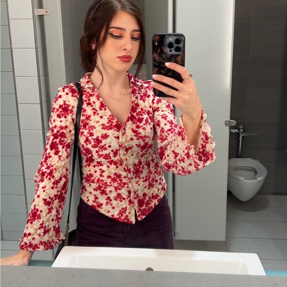 Meet your Posher, Gabrielle - Picture 6 of 7